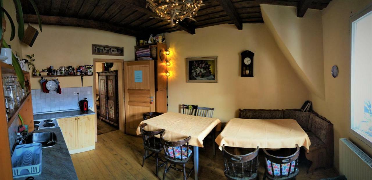 Lazy River Hostel Loket ภายนอก รูปภาพ